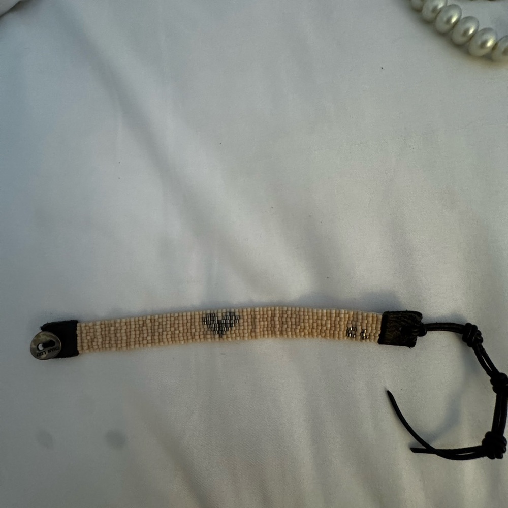 Chan Luu Beige and Silver Beaded Bracelet